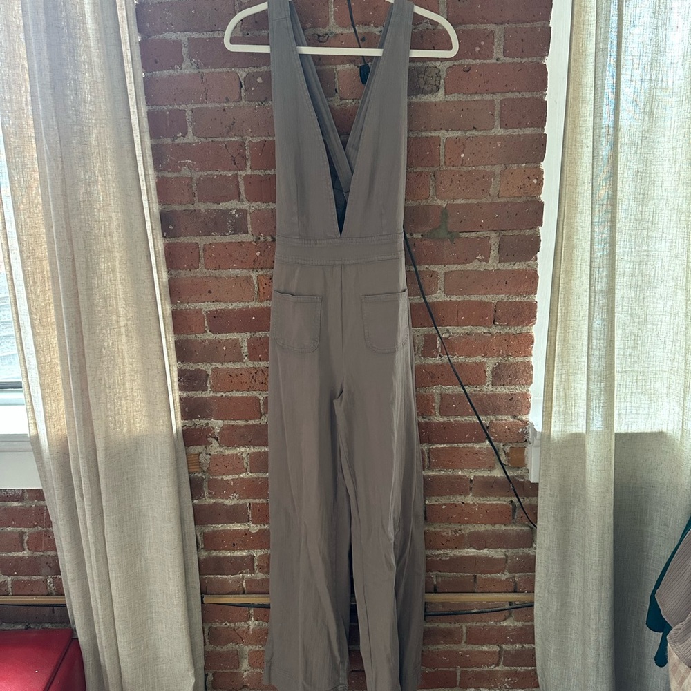 Tan Jumpsuit/Overalls
